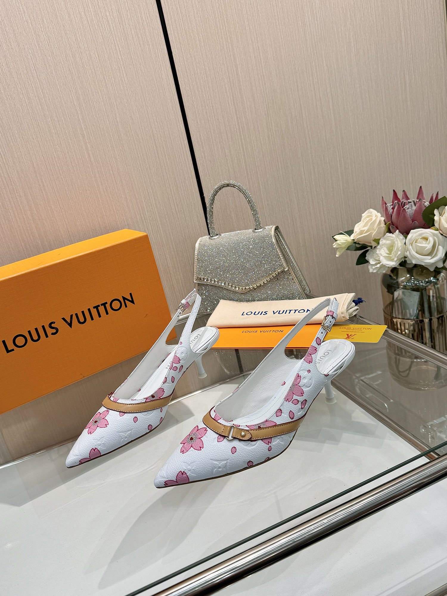 Women's high heels